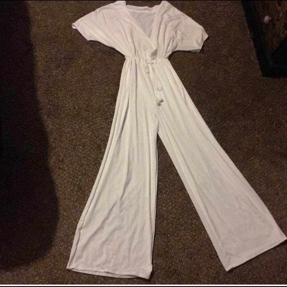 White summertime jumpsuit